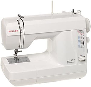 featherweight-compact-sewing-machine