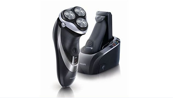 philips-powertouch-pro-pt920-electric-shaver-review