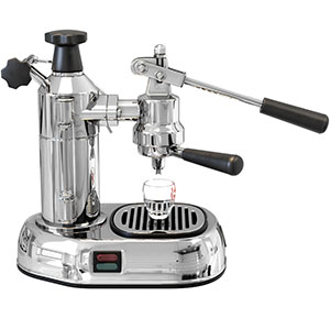 la-pavoni-epc-8-europiccola-8-cup-lever-style-espresso-machine-review-2