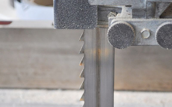 how-to-choose-the-right-band-saw-blade