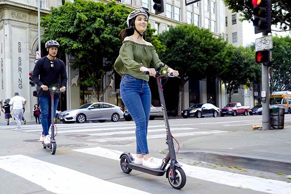 safety-tips-when-riding-electric-scooters