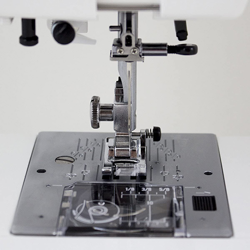 janome-hd3000-heavy-duty-sewing-machine-4