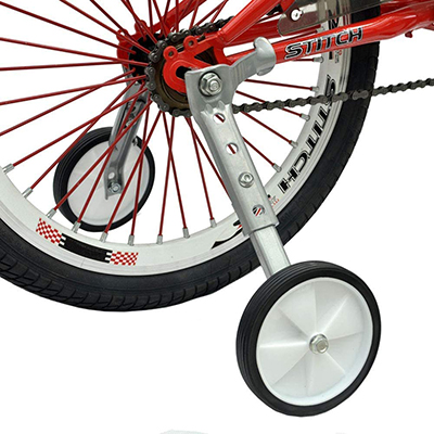bicycle-training-wheels-from-little-world